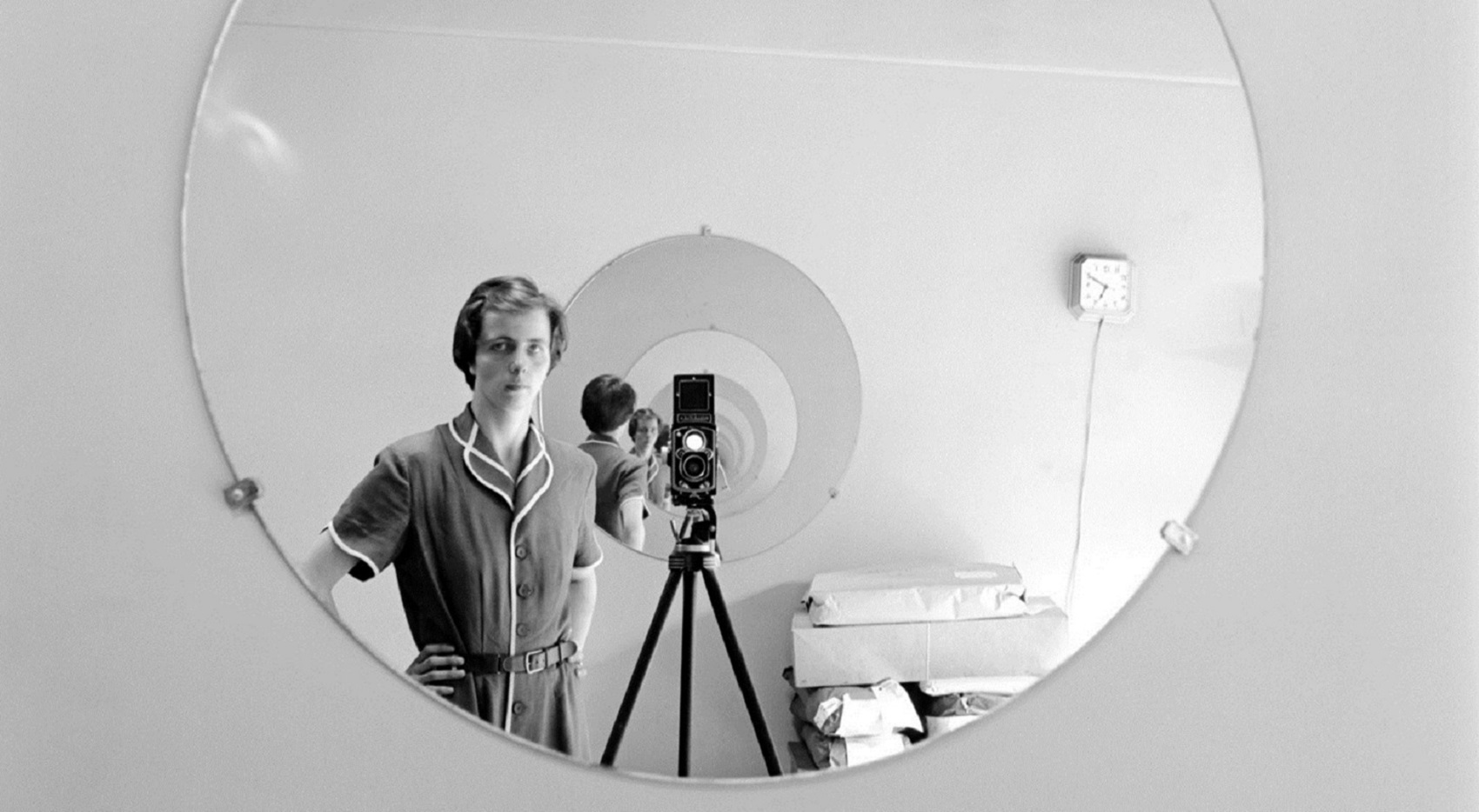 “Alla ricerca di Vivian Maier” documentario di John Maloof e Charlie Siskel: la tata con la Rolleiflex