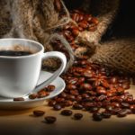 Il caffè e gli italiani: una celebre tradizione diventata stile di vita