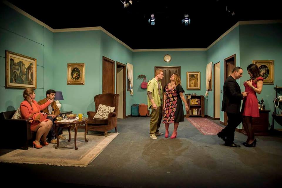 “Alberto, Veronica e me”: commedia di Giuseppe Talarico in scena al Teatro Agorà sino al 6 dicembre, Roma