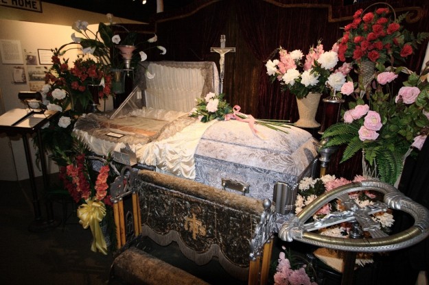 Il museo della morte di Los Angeles: quando il macabro incontra i manufatti di omicidi seriali